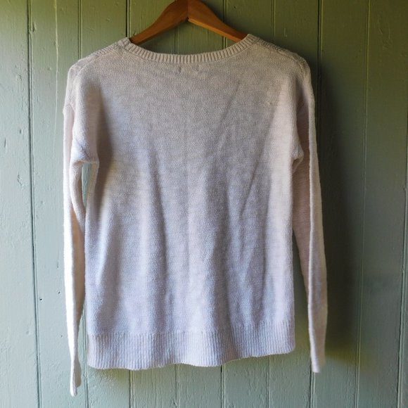🎀 Milky White Cable Sweater - Picture 11 of 12